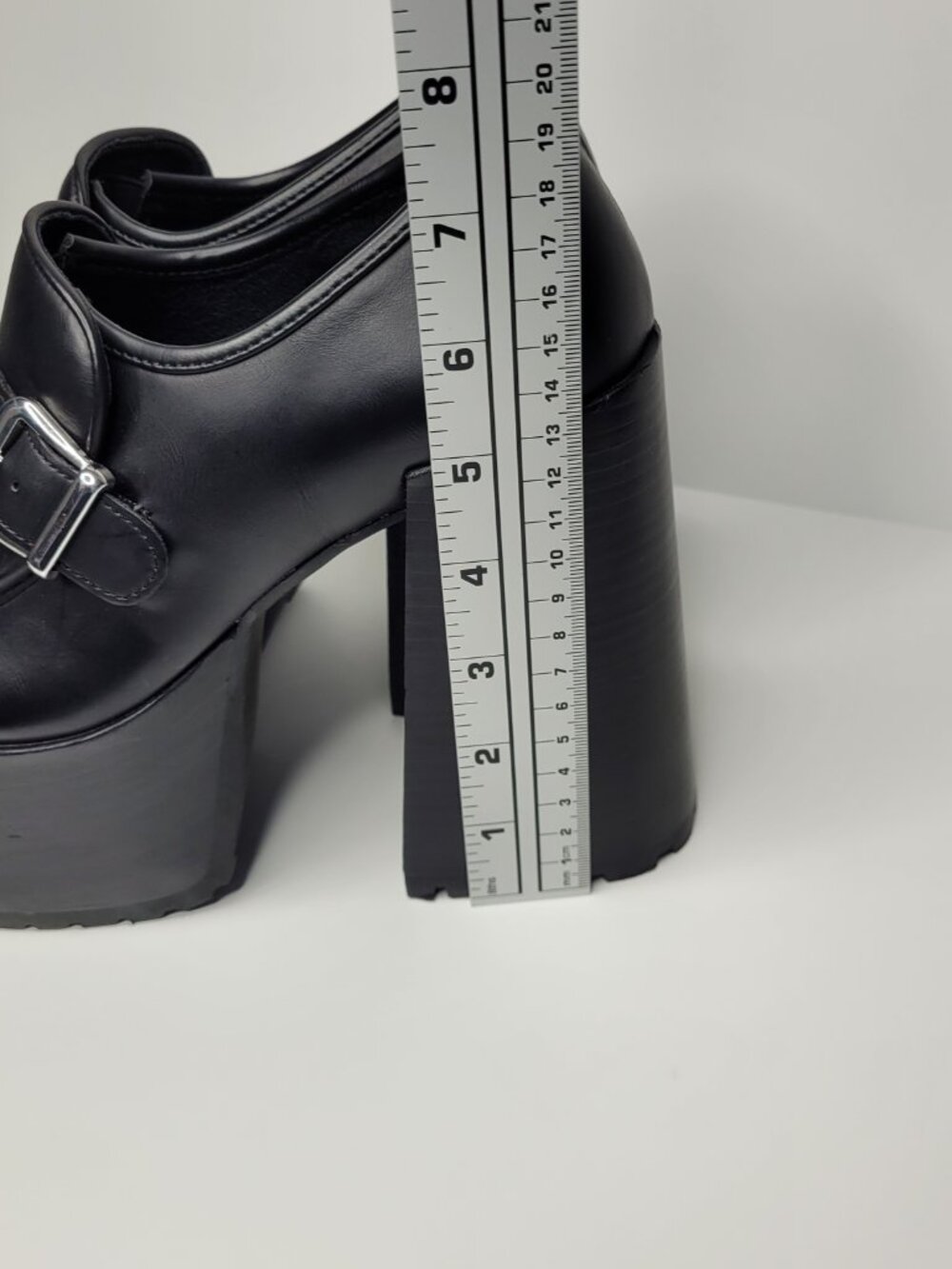 Steve Madden black Kerigan MONSTER platform loafer cute preppy goth grunge 8 - Picture 3 of 8
